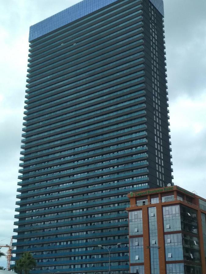 Апартамент Студия Панорамный Возле Моря Batumi Luaran gambar